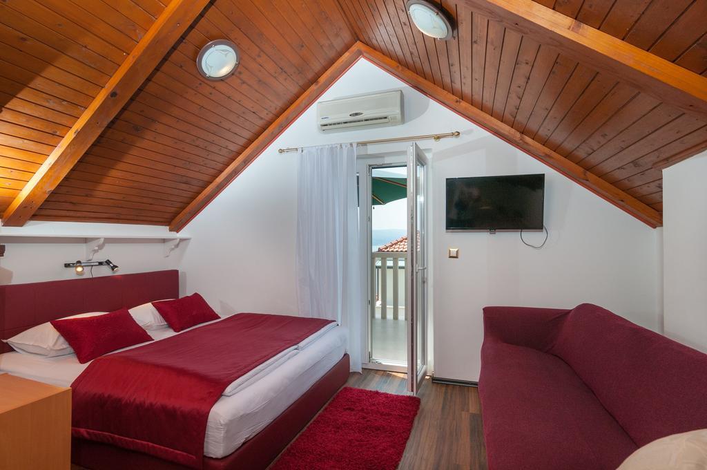 Apartments Larsen أوميس المظهر الخارجي الصورة